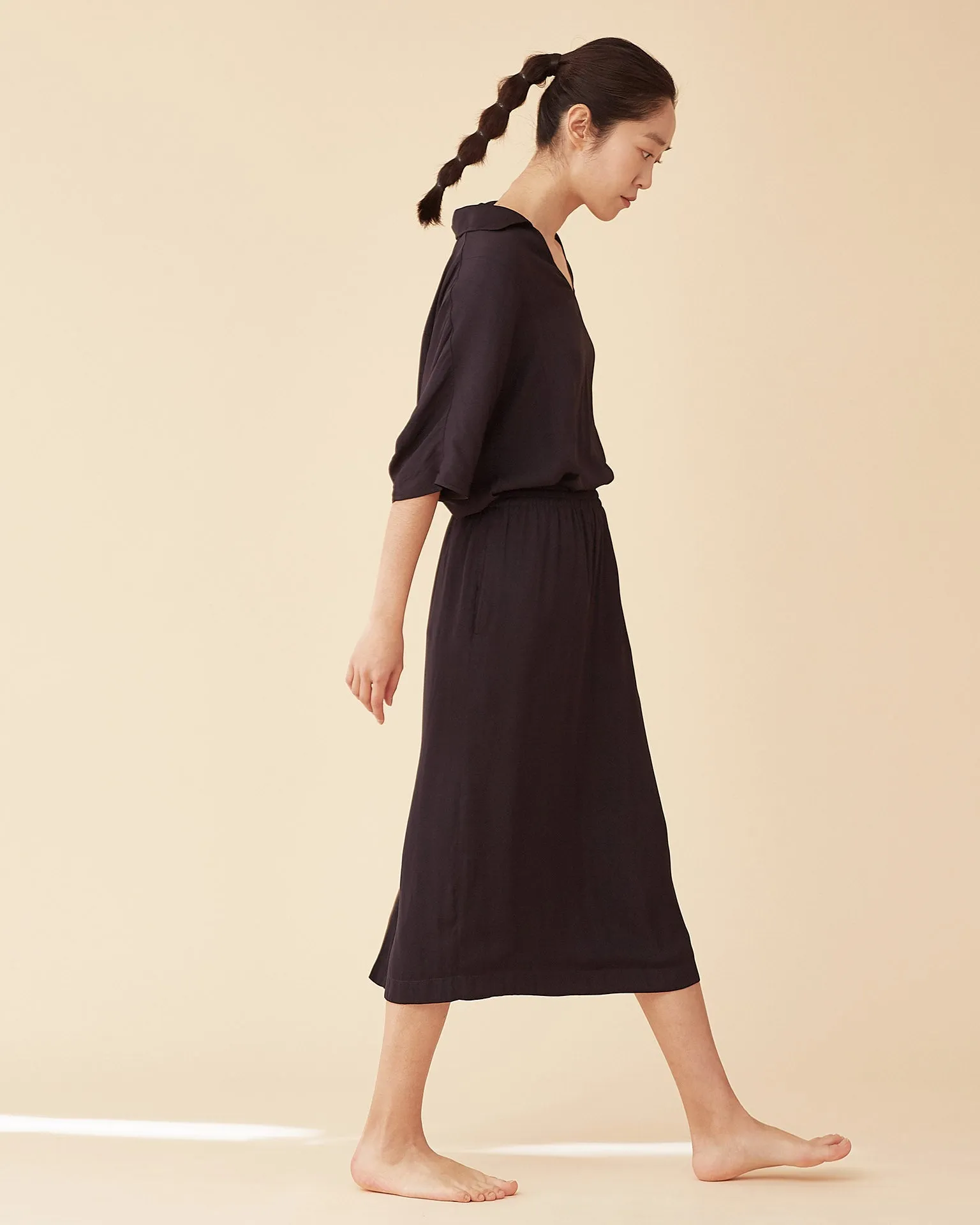 Classic Spread Collar Top / Navy