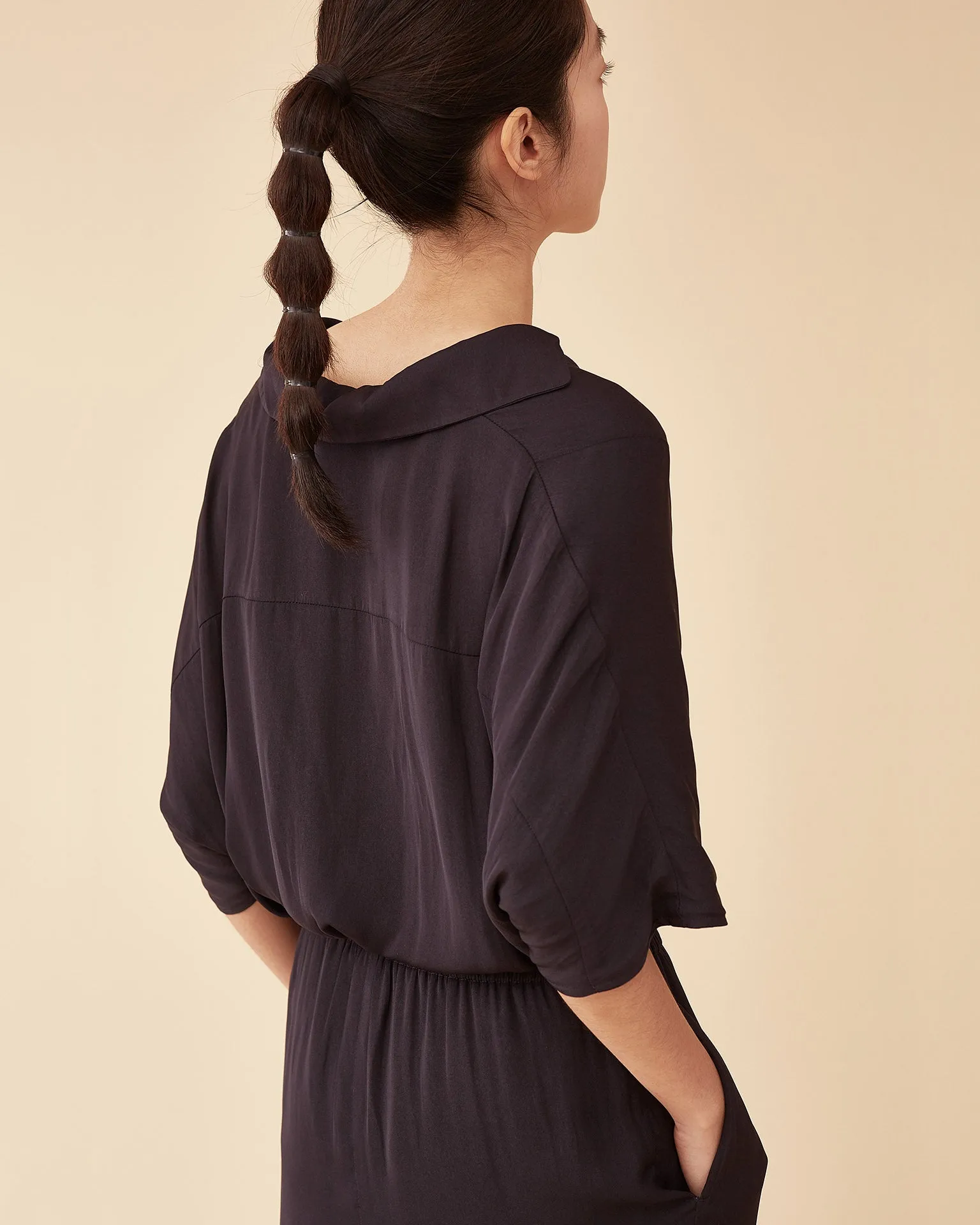 Classic Spread Collar Top / Navy