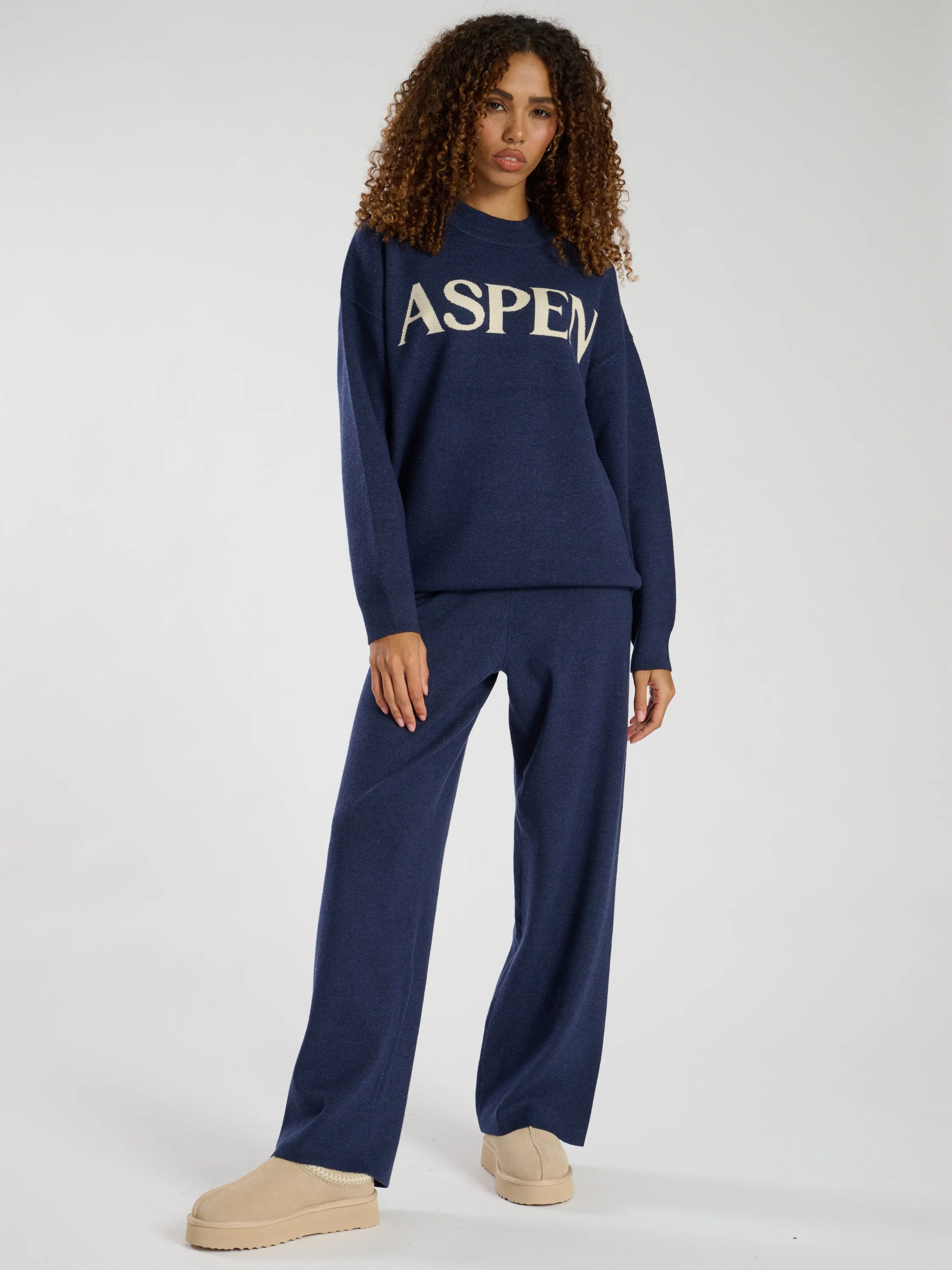 The 'Content' knitted crew neck sweater in Navy